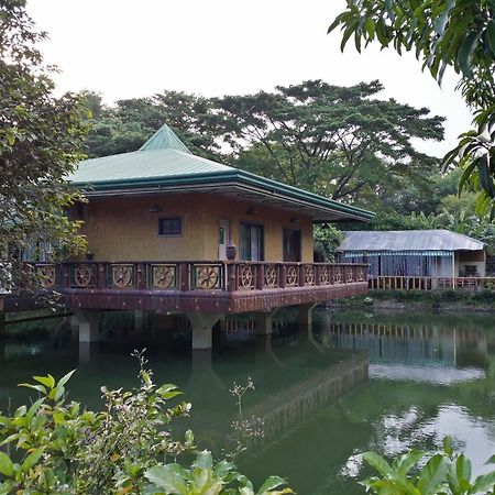 Villa Del Carmen Resort And Restaurant Bulacan 外观 照片
